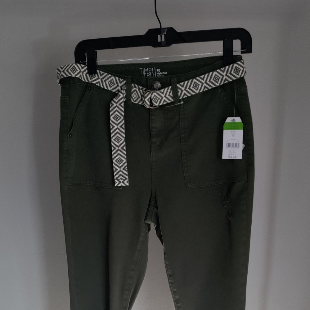 Time and Tru high Rise skinny jeans